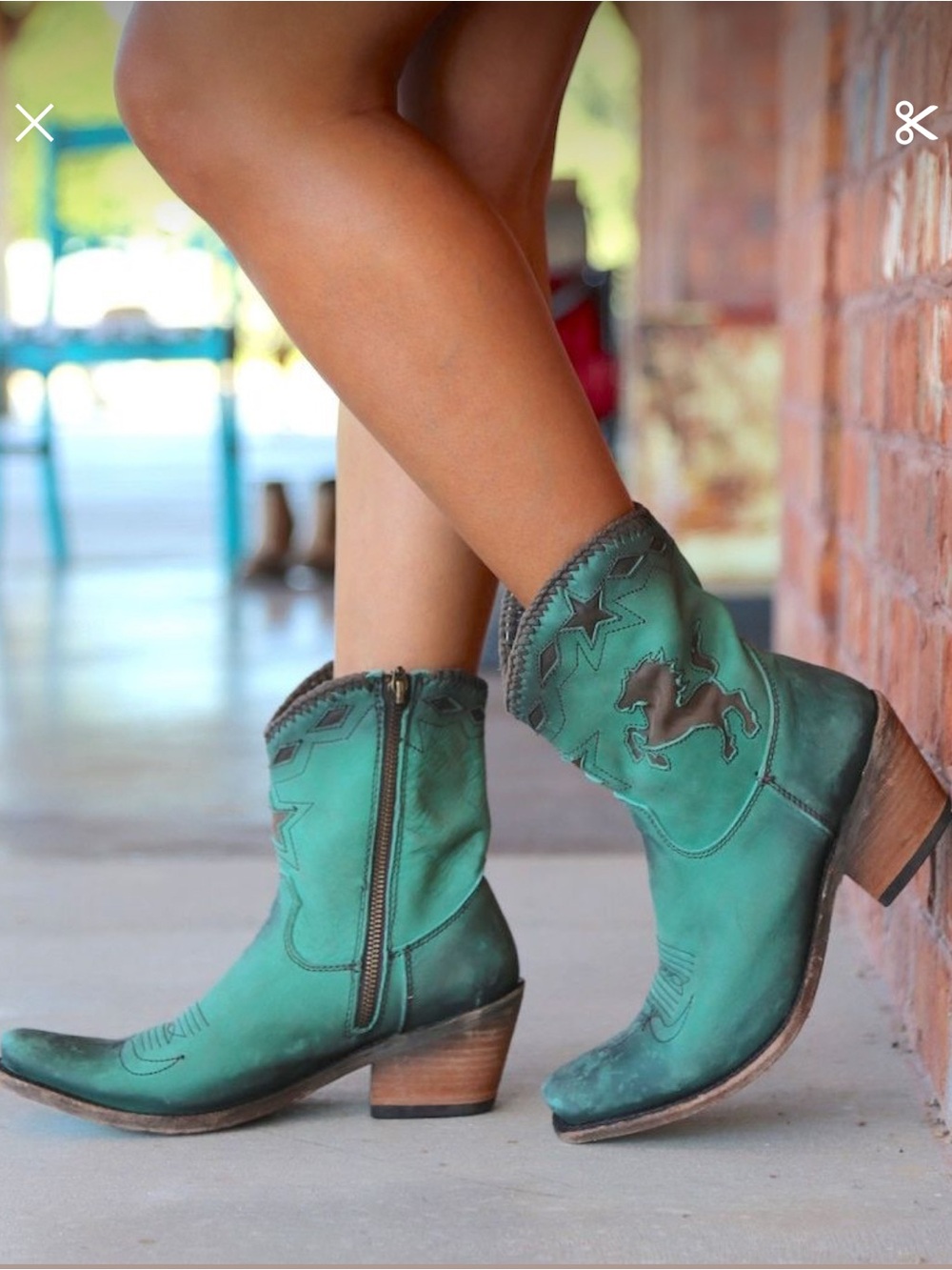 Liberty Black Turquoise Distressed Leather Ankle Boots Western Cowgirl Size 10